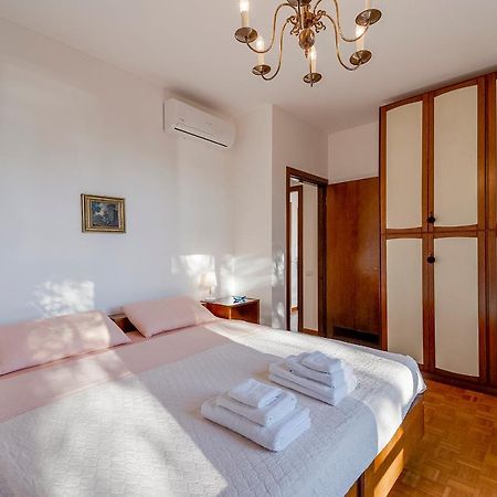 Portosole Attic - With Terrace And Private Parking Apartment ซานเรโม ภายนอก รูปภาพ