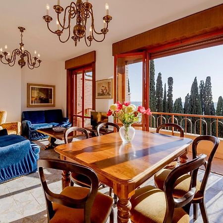 Portosole Attic - With Terrace And Private Parking Apartment ซานเรโม ภายนอก รูปภาพ