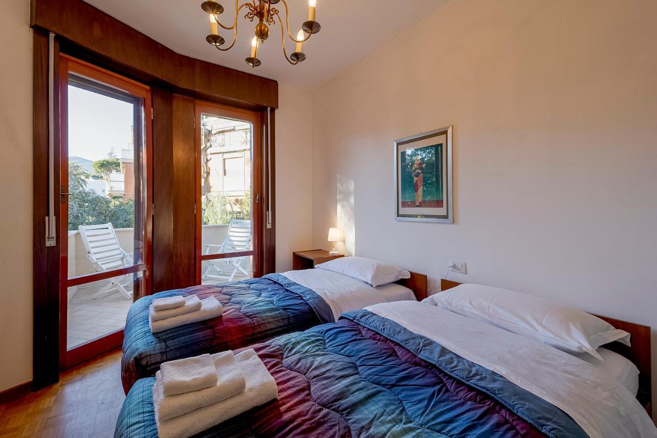 Portosole Attic - With Terrace And Private Parking Apartment ซานเรโม ภายนอก รูปภาพ
