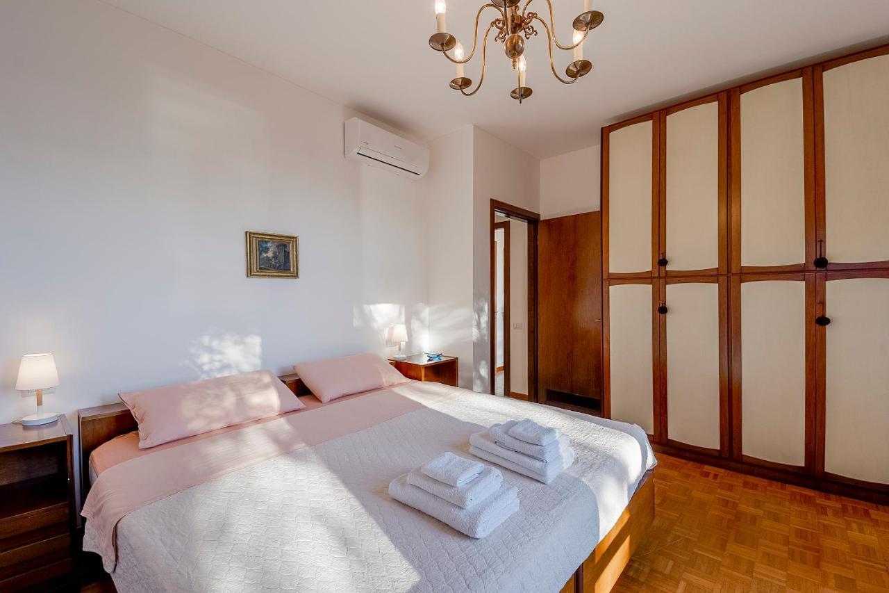 Portosole Attic - With Terrace And Private Parking Apartment ซานเรโม ภายนอก รูปภาพ