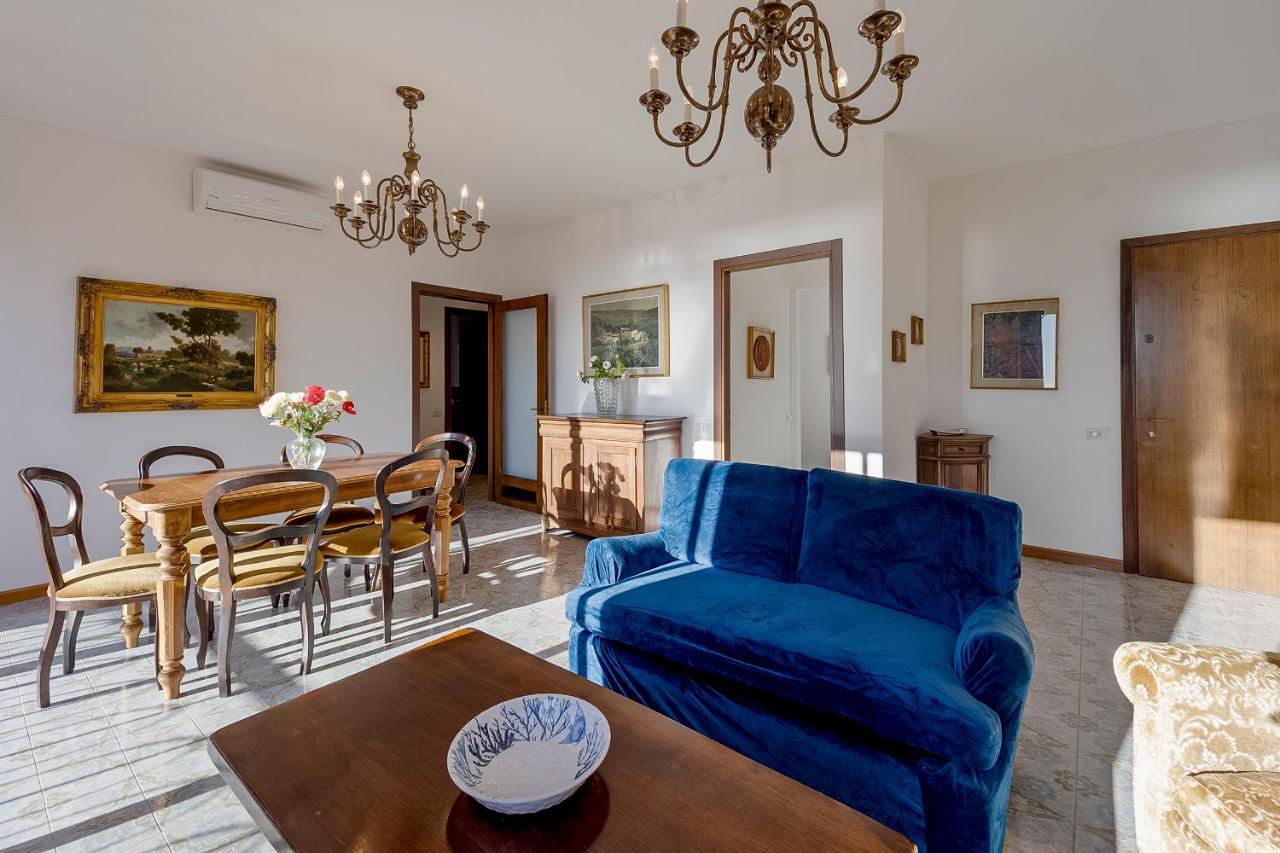 Portosole Attic - With Terrace And Private Parking Apartment ซานเรโม ภายนอก รูปภาพ